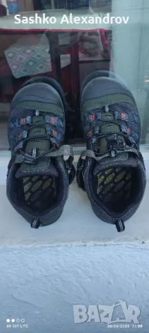 Keen – 38 номер – детски →
Обява 49966397 Keen – 38 номер – детски →
Обява 49966397