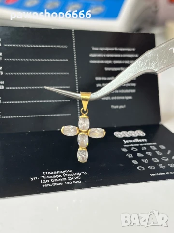Златна висулка 18К / Златен Кръст 18К