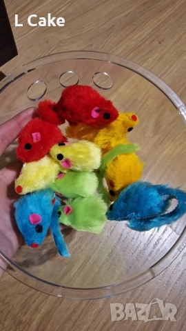 10 бр. Меки руно фалшиви котешки играчки за мишки, цветни →
		Обява 52504195