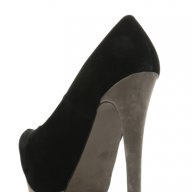 Разпродажба!Високи черни велурени обувки, снимка 2 - Дамски обувки на ток - 7378112