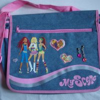 Чанта за момиче Barbie, снимка 1 - Кенгура и ранички - 19416888