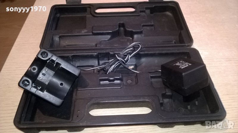 bosch куфар с зарядно-32х17х7см-внос швеицария, снимка 1