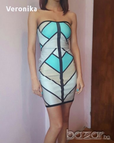 Уникална рокля, снимка 2 - Рокли - 18304970