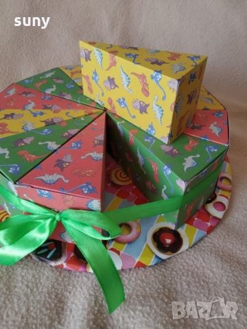 Картонена торта с динозаври 7, снимка 2 - Други - 25561845