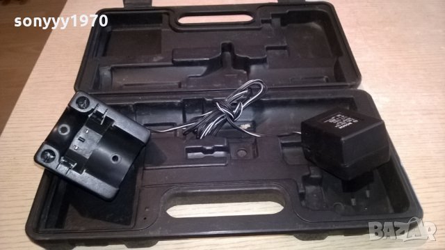 bosch куфар с зарядно-32х17х7см-внос швеицария, снимка 1 - Други инструменти - 22646317