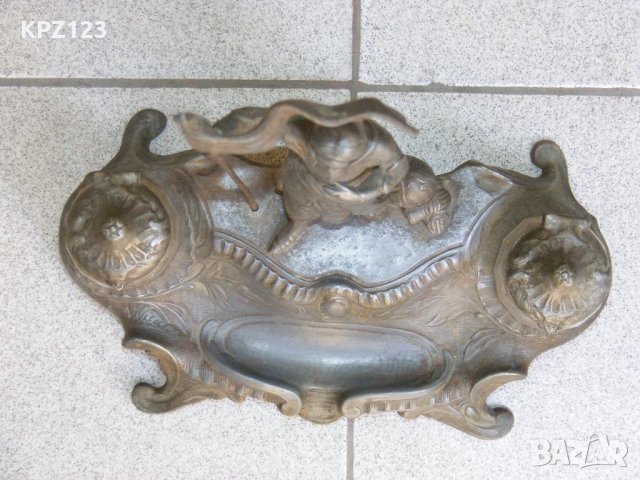 Метална мастилница писалище Жана Д'арк, снимка 2 - Антикварни и старинни предмети - 21814360