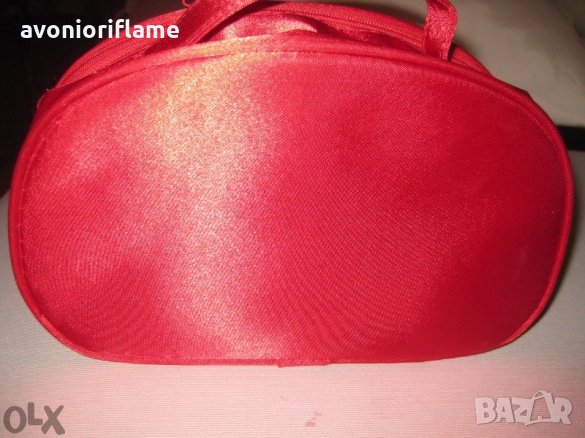 Червена козметична чанта несесер, снимка 1