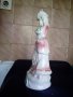 порцеланова статуетка, снимка 2