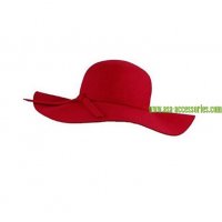 Дамска шапка с голяма периферия - червена, снимка 4 - Шапки - 19368475