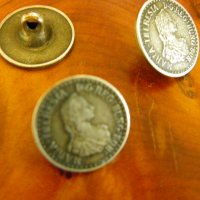 Три сребърни копчета с образа на имп.Мария Терезия, снимка 2 - Колекции - 24545574