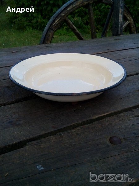 Емайлирана чиния,паница, снимка 1