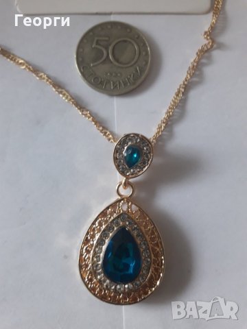 Красиво колие с обеци комплект, снимка 2 - Бижутерийни комплекти - 23622091