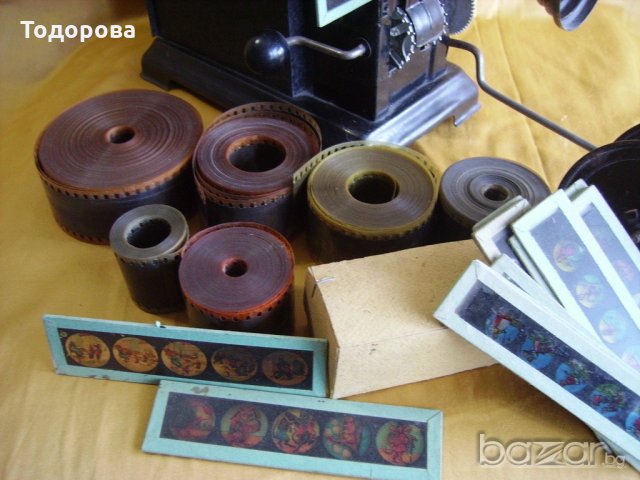 Кинопроектор от периода на нямото кино, снимка 3 - Антикварни и старинни предмети - 20411635