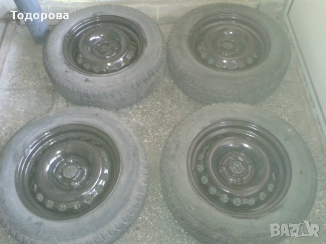 4 зимни гуми с джанти, снимка 2 - Гуми и джанти - 23281527