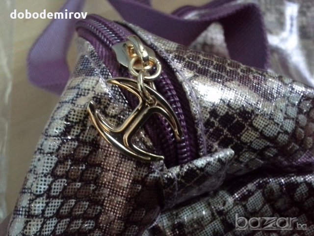 Нов дамски сак ROBERTO CAVALLI - JUST CAVALLI SNAKESKIN оригинал, снимка 12 - Сакове - 12985074