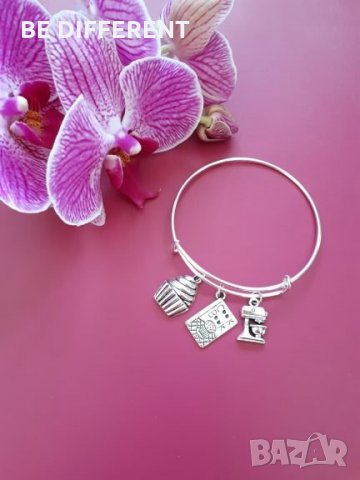 Тематични гривни