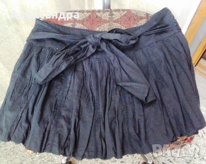 Две еднакви полички - бяла и черна, снимка 7 - Поли - 21891001