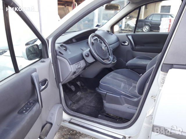 Renault Scenic 1,5 DCI	, снимка 9 - Автомобили и джипове - 22389371