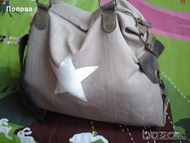 Италианска маркова голяма  чанта, снимка 8 - Чанти - 19442079