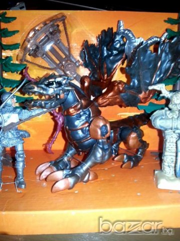 Средновековни рицари - последна бройка, снимка 3 - Рисуване и оцветяване - 19704452