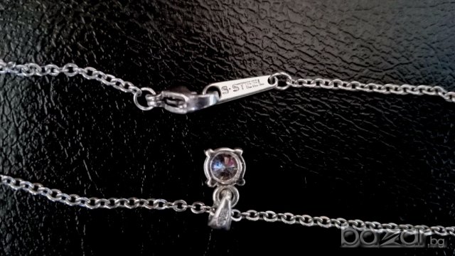 Старо колие - кристално мънисто, снимка 3 - Колиета, медальони, синджири - 18649287