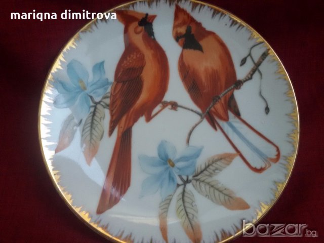 красива чиния за стена фин порцелан с златен кант, снимка 2 - Антикварни и старинни предмети - 19070819