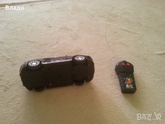 Кола с дистанционно , снимка 2 - Коли, камиони, мотори, писти - 25115316