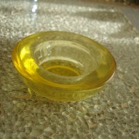 жълт стъклен свещник, снимка 2 - Други ценни предмети - 18855829