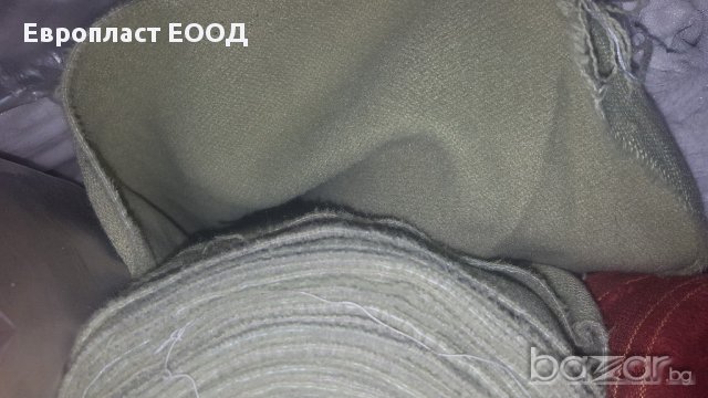 Вълнен плат, снимка 2 - Платове и дамаски - 14851641