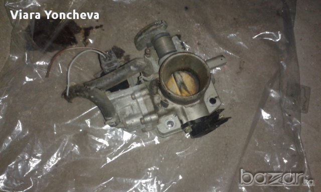 Части за Мазда 323 , снимка 5 - Автомобили и джипове - 15052466