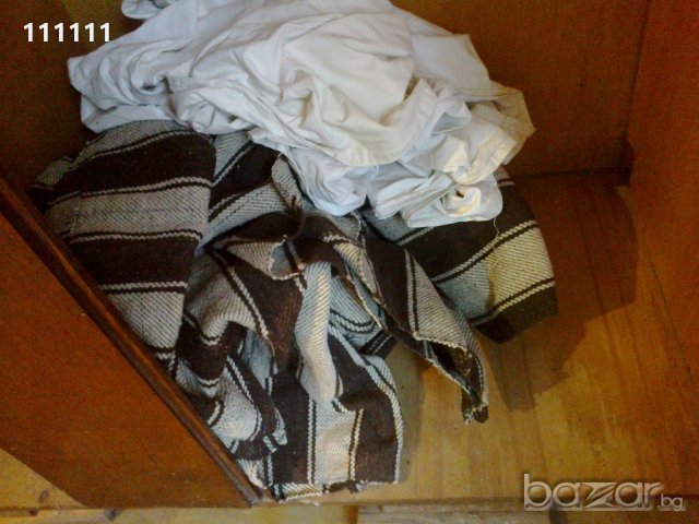 Одеяла , Килим нов , Покривала за легла. Всичко общо 50лв., снимка 8 - Други стоки за дома - 19401382