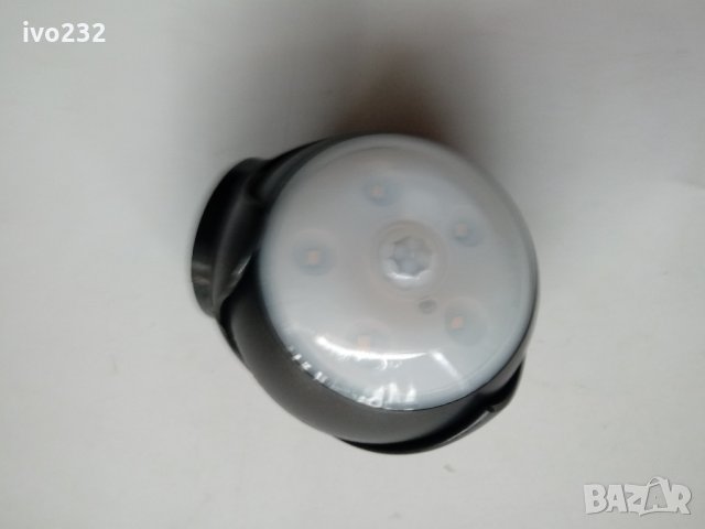 лед лампа със сензор за движение, снимка 2 - Лед осветление - 24565835
