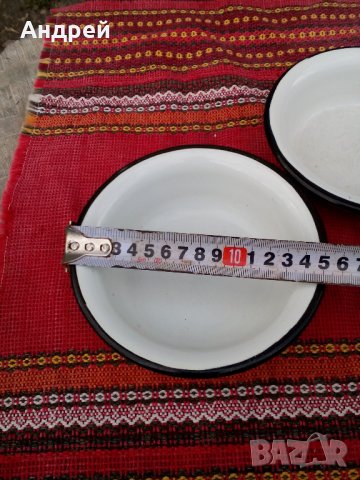 Стара емайлирана паница,паници, снимка 3 - Антикварни и старинни предмети - 22888757