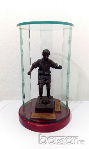 Футболна награда, снимка 2 - Антикварни и старинни предмети - 20539340
