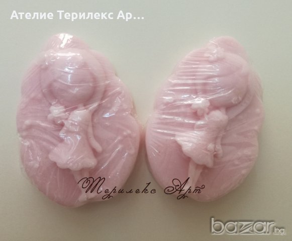 Ароматно сапунче момиченце-подарък за гости на рожден ден и кръщене