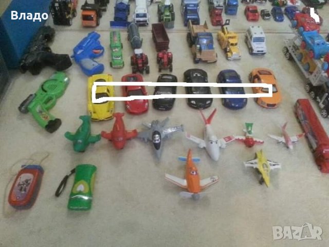 Колички, багери, камиони, самолети, снимка 9 - Коли, камиони, мотори, писти - 20486964