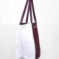 Нова дамска чанта CALVIN KLEIN Euphoria PURPLE & WHITE оригинал, снимка 3 - Чанти - 21382636