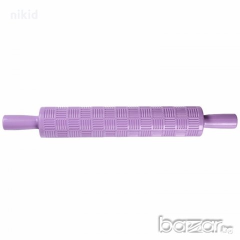 голяма релефна текстурна точилка каре черти в квадрати за фондан и др. моделиращи маси