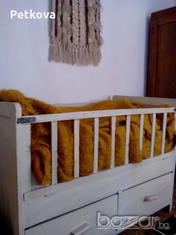 Ретро детско креватче, снимка 3 - Бебешки легла и матраци - 19364079
