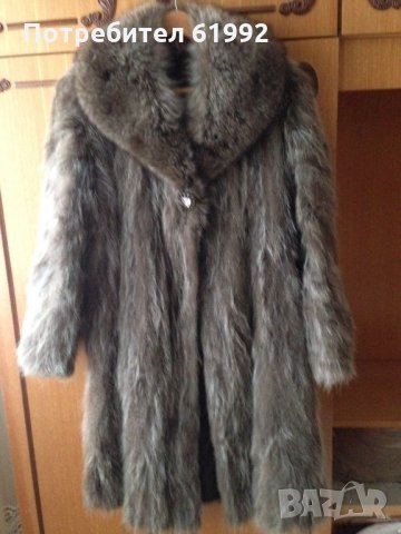 Дамско палто от енот, снимка 1 - Палта, манта - 23968784