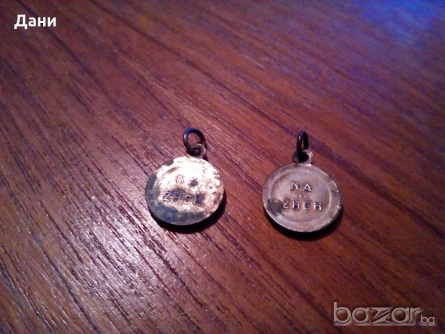 Католически медальони с Богородица, снимка 4 - Антикварни и старинни предмети - 17389970