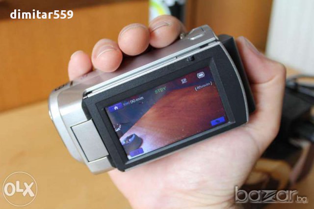 Видео камера Sony, снимка 2 - Камери - 10660271