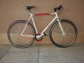 Продавам колела внос от Германия шосеен велосипед сингъл спиид фикс One-1 28 цола модел 2014г, снимка 1 - Велосипеди - 10068382