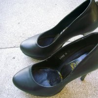 50% намаление: Вносни и оригинални високи обувки от естествена кожа. Номер 36, снимка 6 - Дамски елегантни обувки - 23091982