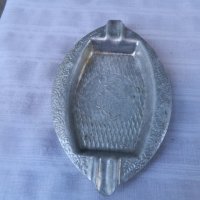 метален пепелник, снимка 4 - Други ценни предмети - 19630974