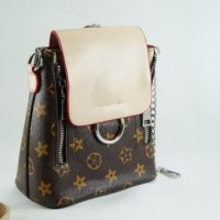 Чанта раница в стил Louis Vuitton , снимка 3 - Чанти - 24355743