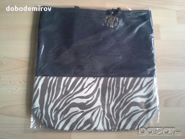 Нова дамска чанта ROBERTO CAVALLI Dark brown Tiger Print оригинал, снимка 7 - Чанти - 14734686