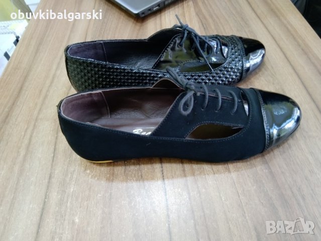 №37 Ликвидация Пантофки с връзки Български, снимка 1 - Дамски ежедневни обувки - 24613492