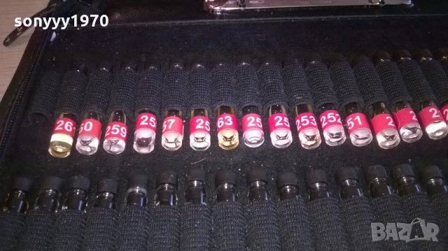 fm group тестери-БЕЗ кожен калъф-31х20см, снимка 9 - Унисекс парфюми - 24642070