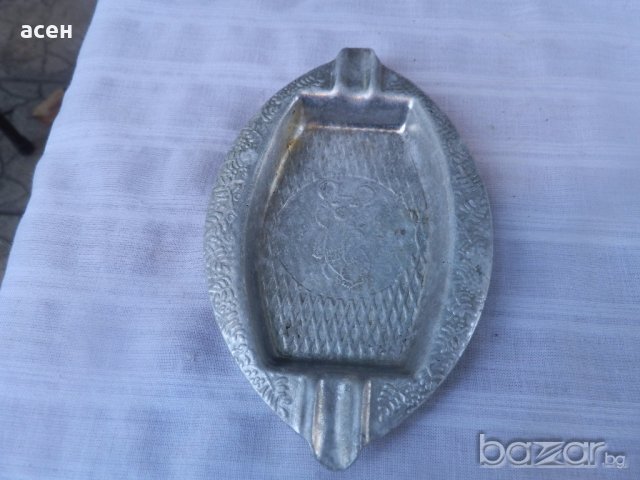 метален пепелник, снимка 4 - Други ценни предмети - 19630974